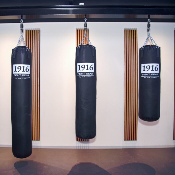 1916 Bokszak 150cm Zwart